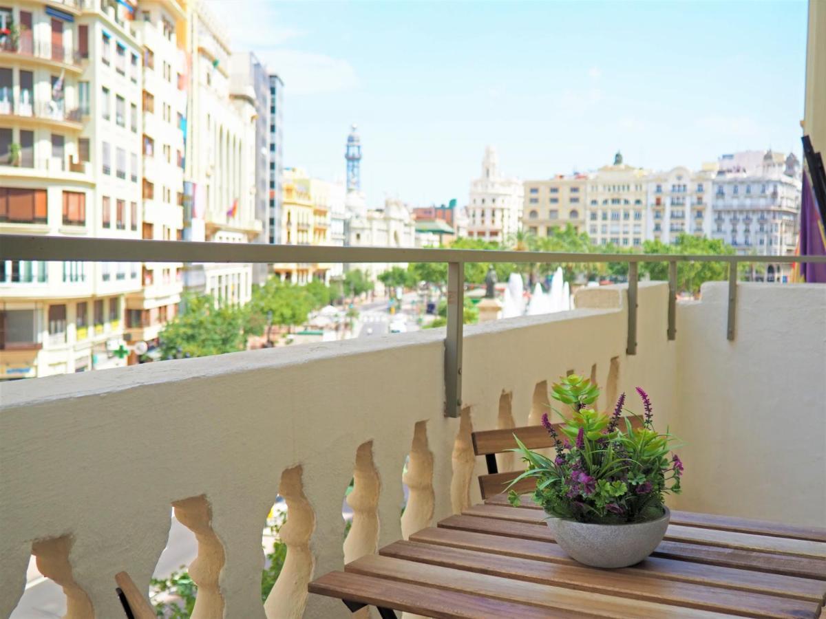 Plaza View Hotel Валенсия Екстериор снимка