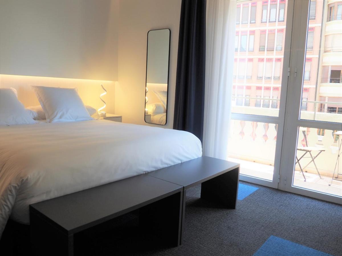 Plaza View Hotel Валенсия Екстериор снимка
