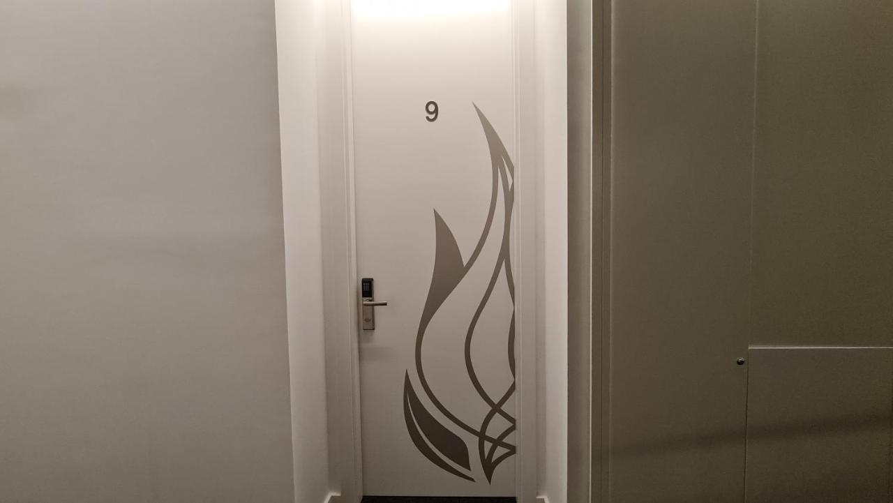 Plaza View Hotel Валенсия Екстериор снимка
