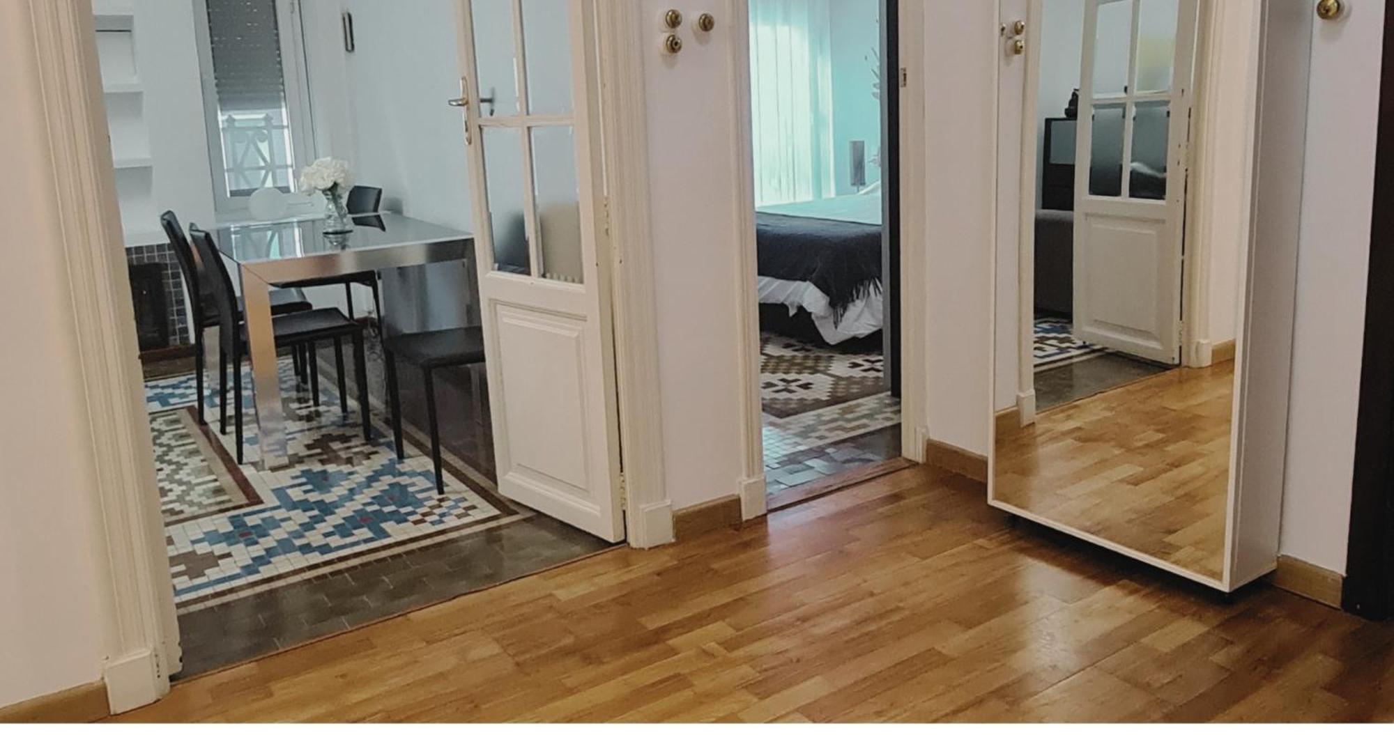 Plaza View Hotel Валенсия Екстериор снимка