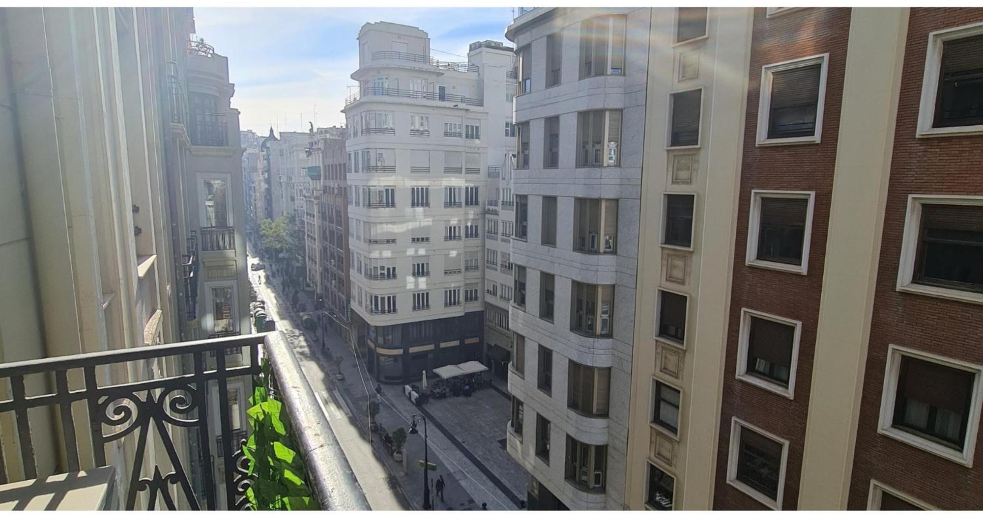 Plaza View Hotel Валенсия Екстериор снимка